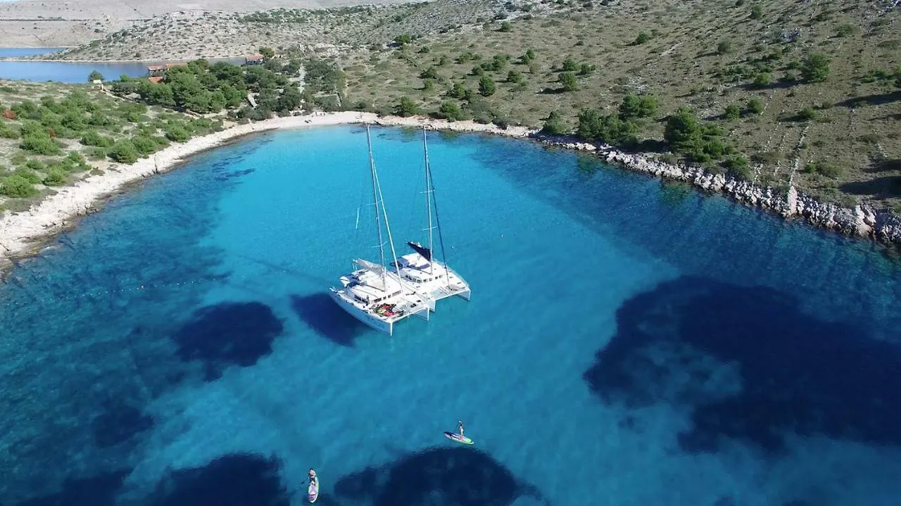 Luxury Catamaran Lagoon 42, Ac & Gn Split Botel